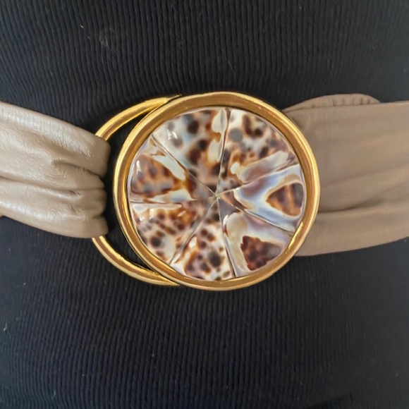 Vintage Hedy Shepard 80\'s Leather and Shell Belt